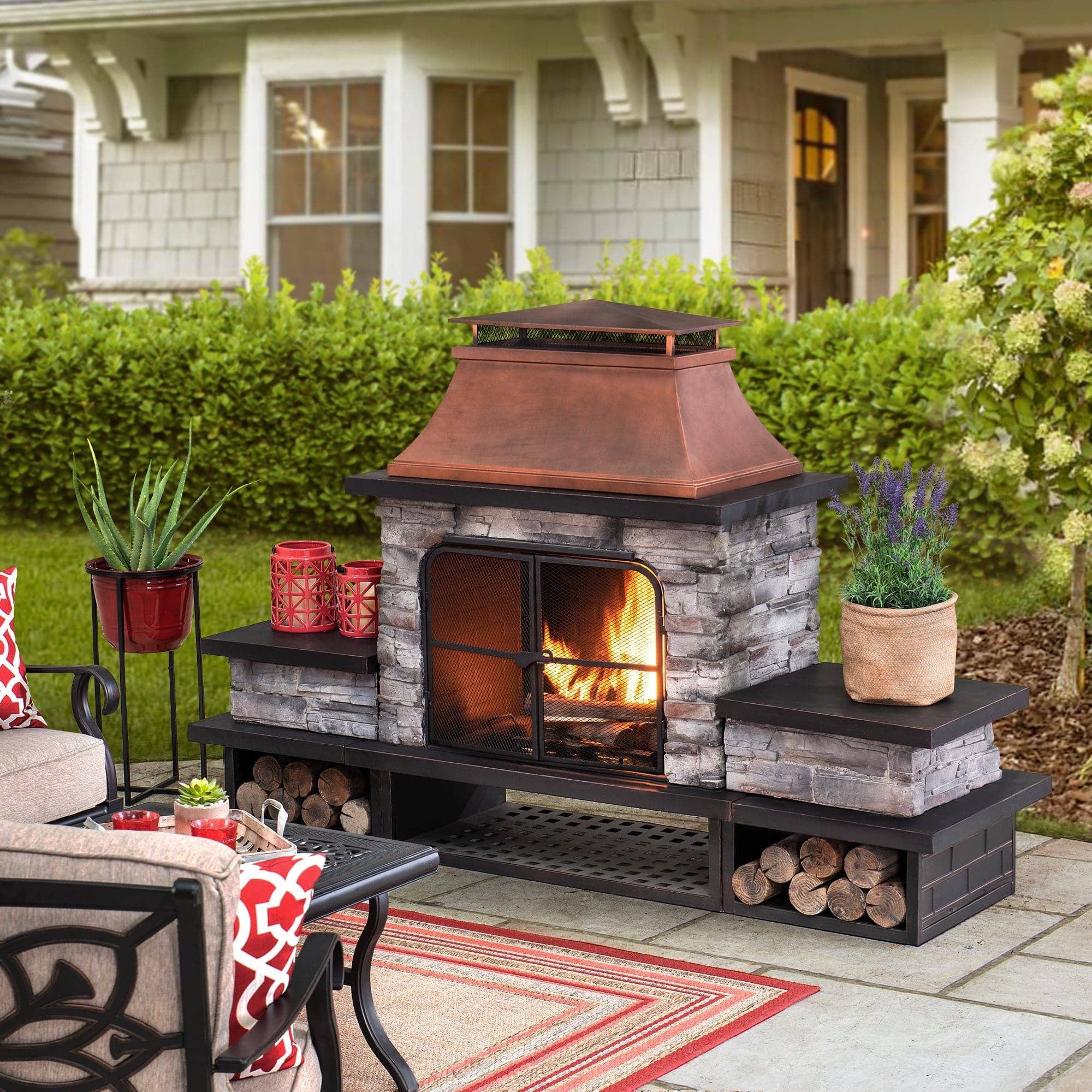 Selecting-the-Ideal-Outdoor-Fireplace-for-Your-Home United Backyard